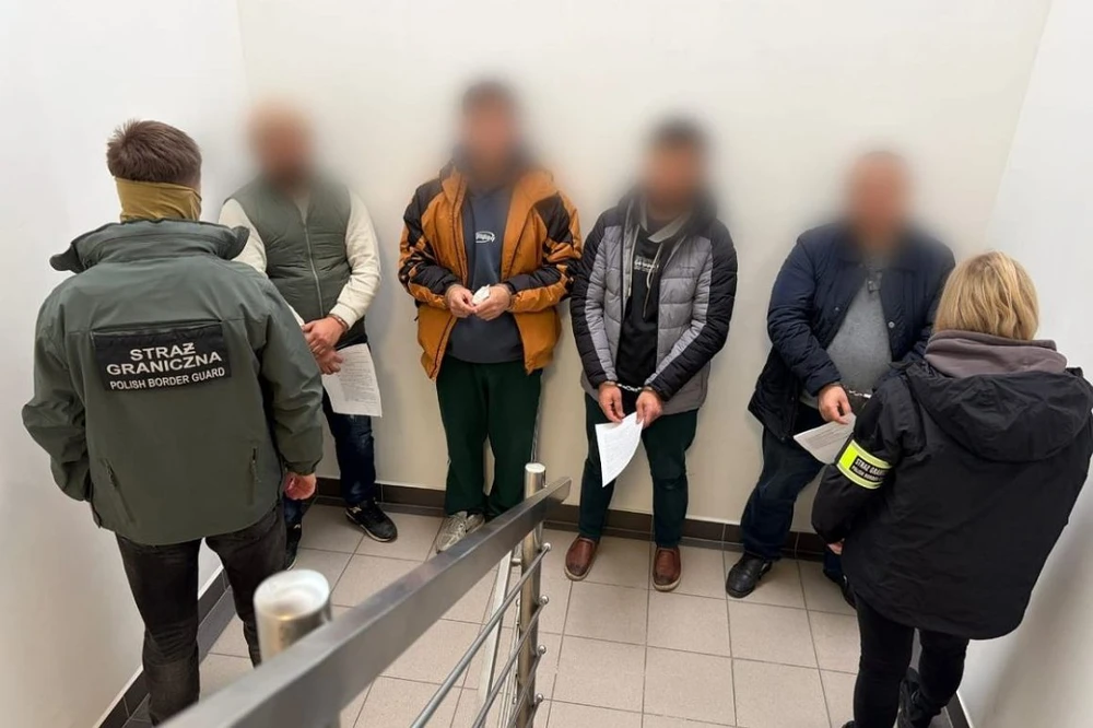 Police raid in Warszawa